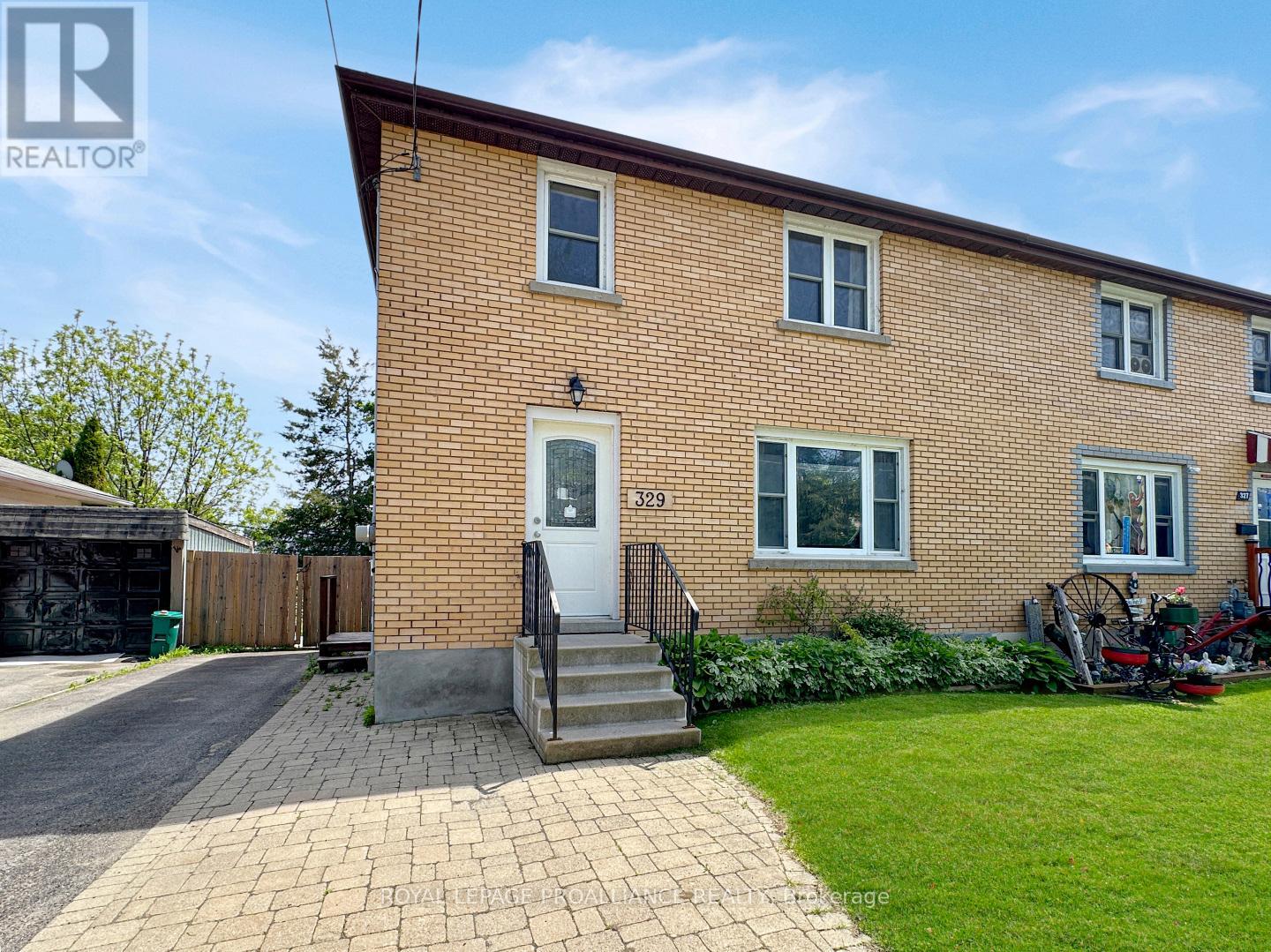 329 Bridge St E, Belleville, ON K8N 1P5
