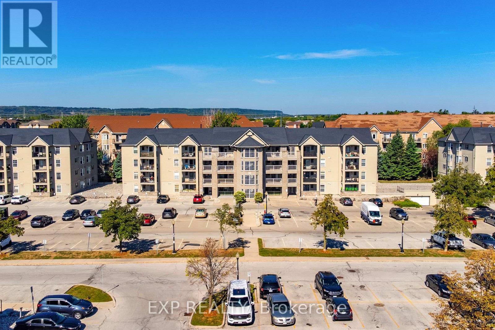209 1441 Walkers Line, Burlington, ON L7M 4P2
