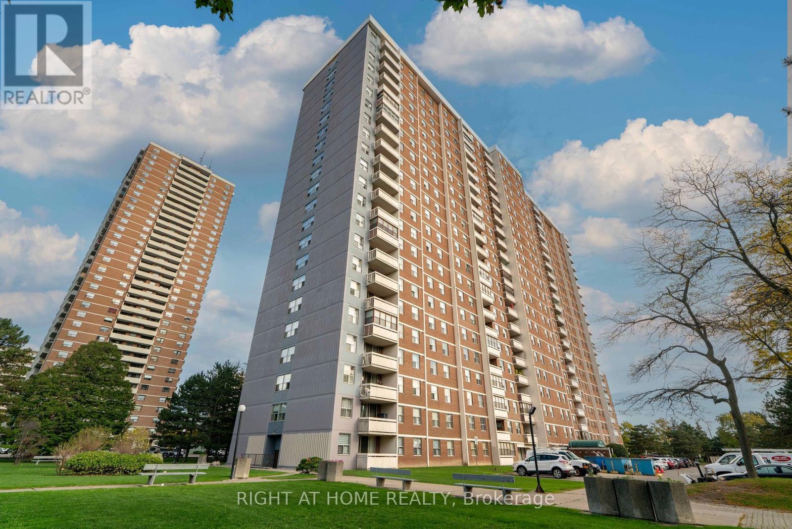 1506 205 Hilda Ave, Toronto, ON M2M 4B1