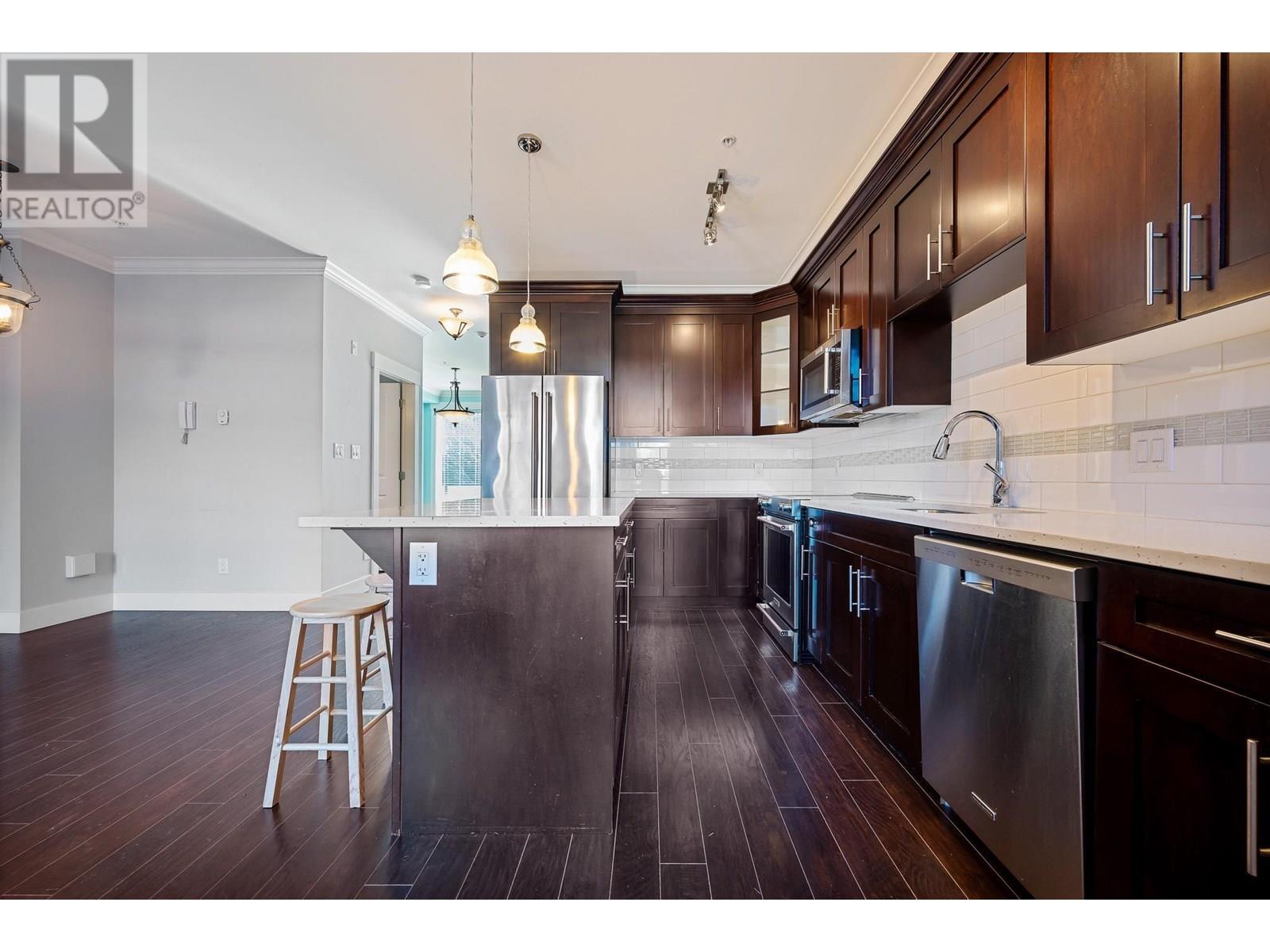 1731 Prairie Avenue Unit 10, Port Coquitlam, BC V3B 0K5