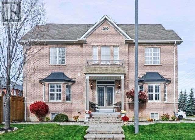 77 Arco Cir, Vaughan, ON L6A 3Z7