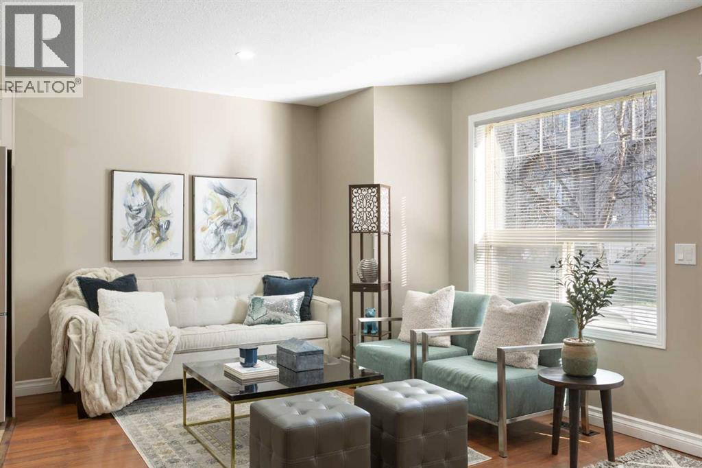 90 Cimarron Trl, Okotoks, AB T1S 2G9