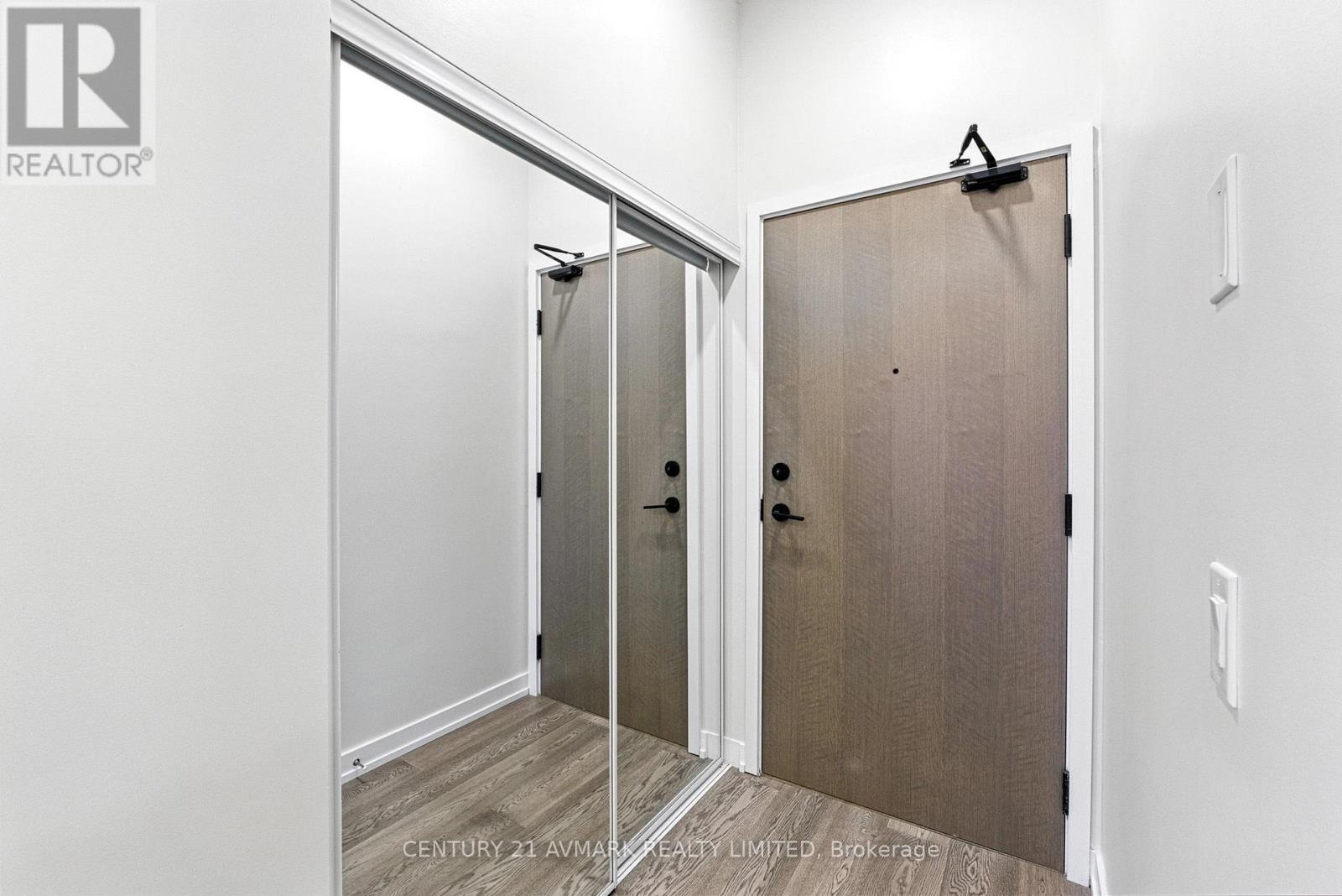305 34 Tubman Ave, Toronto, ON M5A 0R2