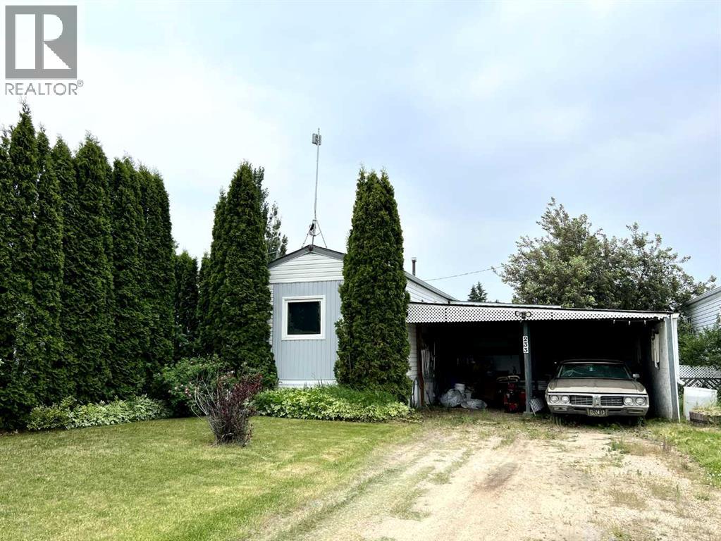 233 Percy St, Bittern Lake, AB T0C 0L0