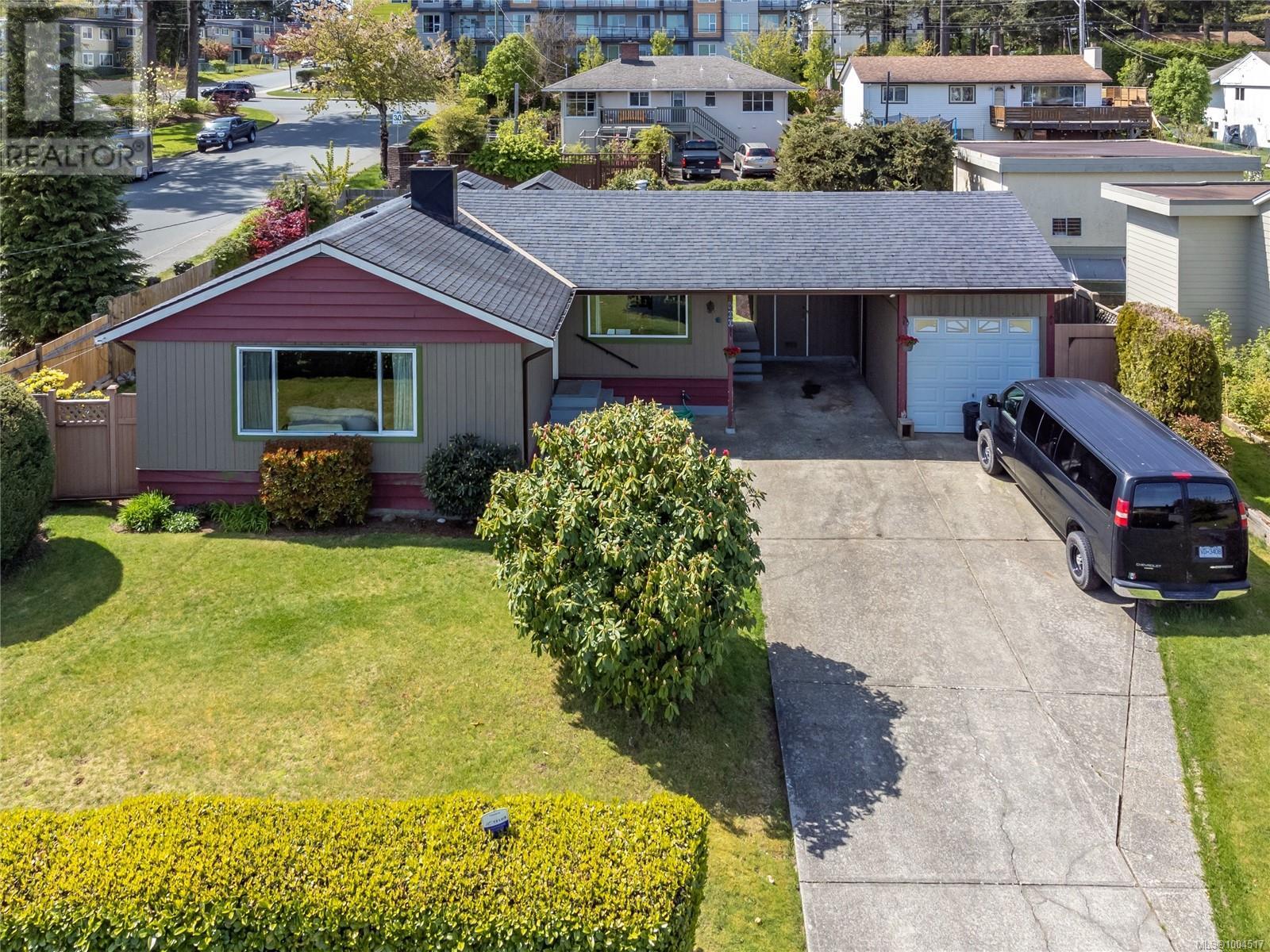 300 Mccarthy St, Campbell River, BC V9W 2R6