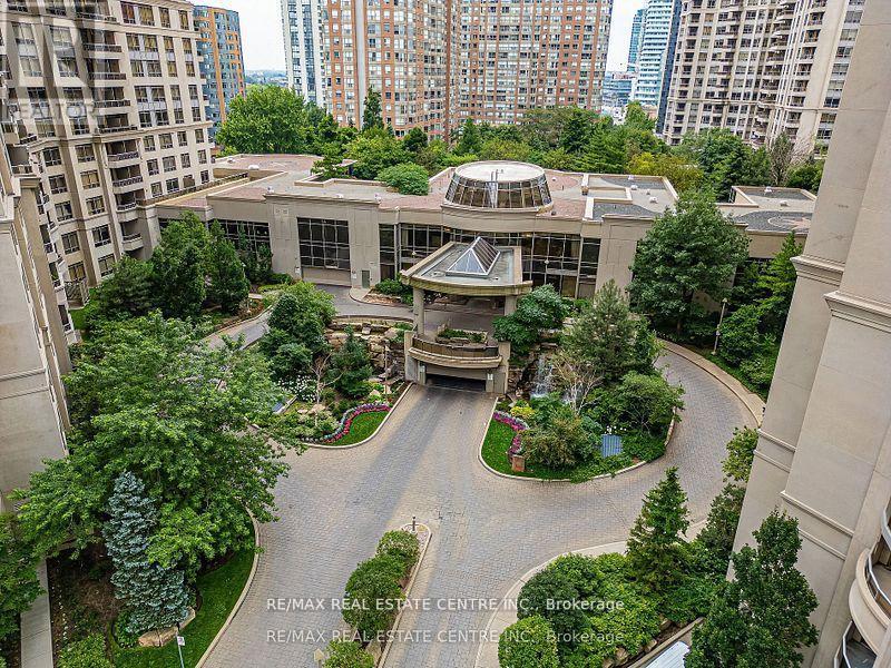 1130 3888 Duke Of York Blvd, Mississauga, ON L5B 4P5