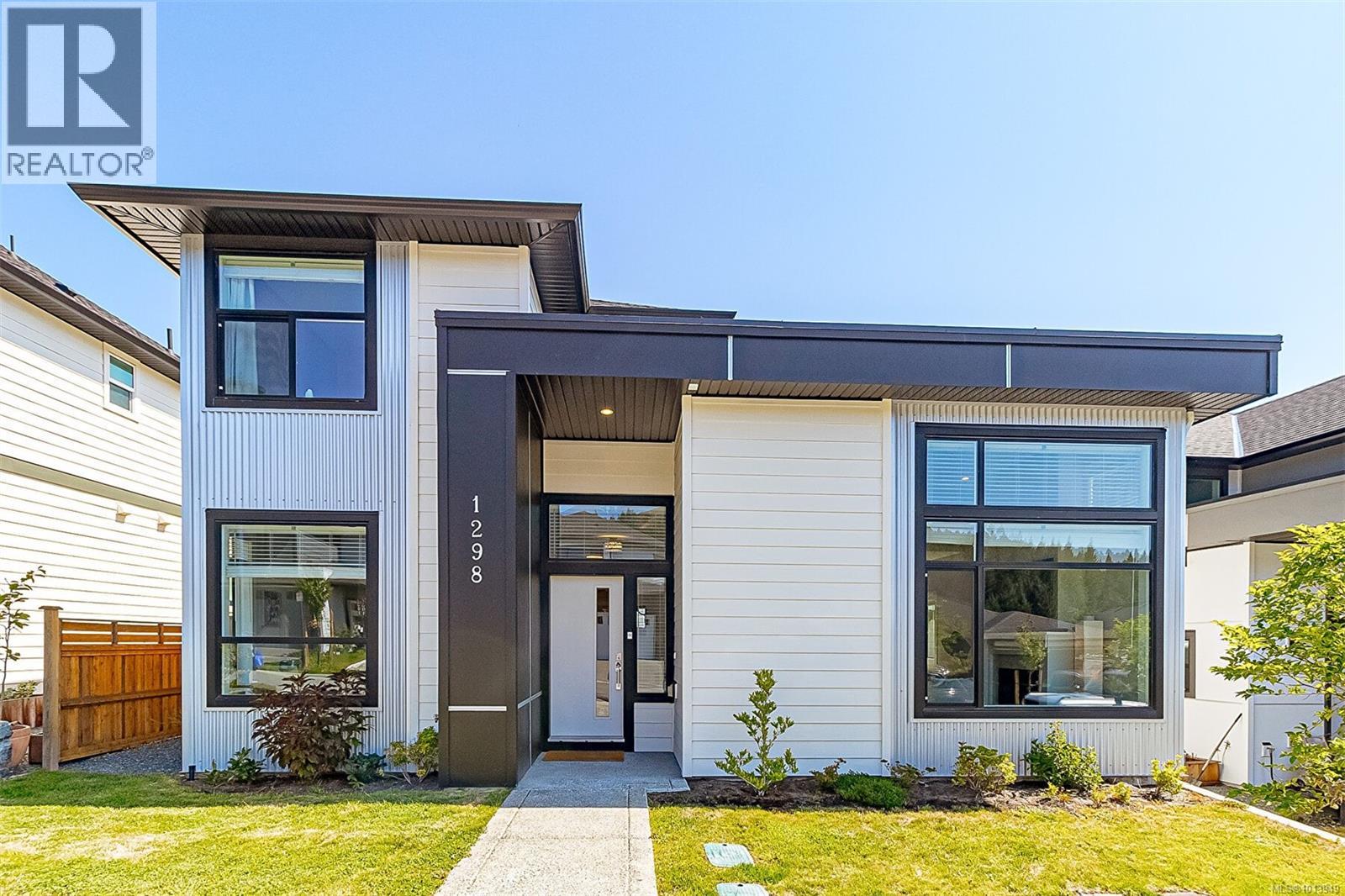 1298 Centauri Dr, Langford, BC V9B 3R6