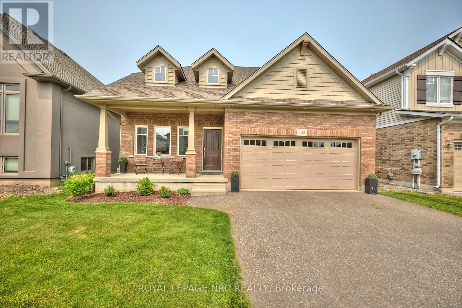 143 Tuliptree Rd, Thorold, ON L2V 0A4