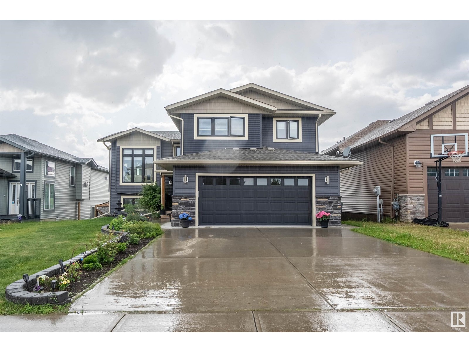 5712 Meadow Way, Cold Lake, AB T9M 0E7