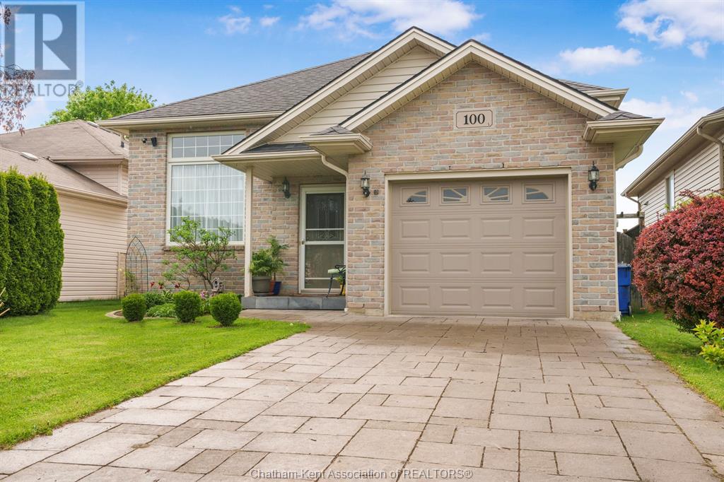 100 Manning Dr, Chatham-Kent, ON N7M 0A6