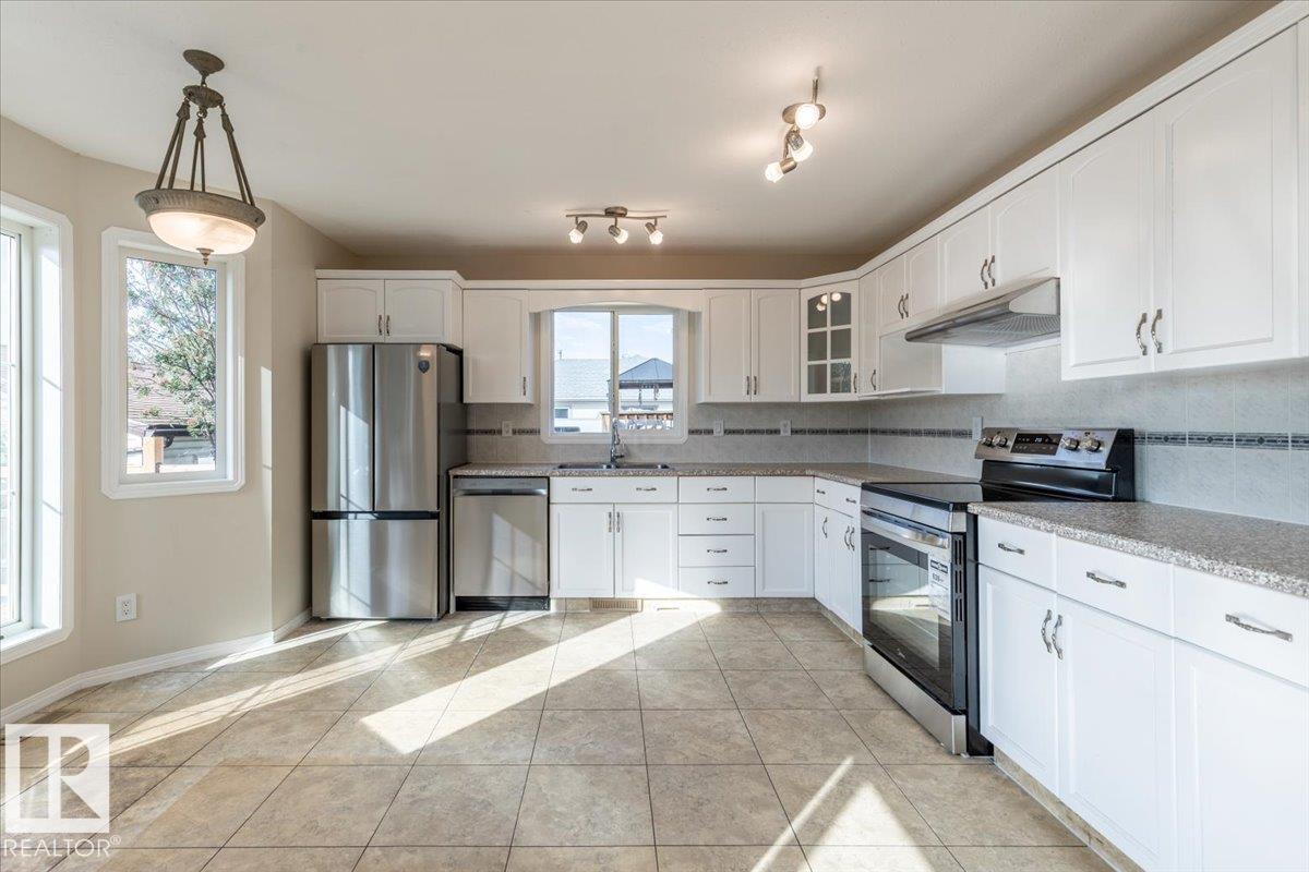 225 Parkview Dr, Wetaskiwin, AB T9A 3J8