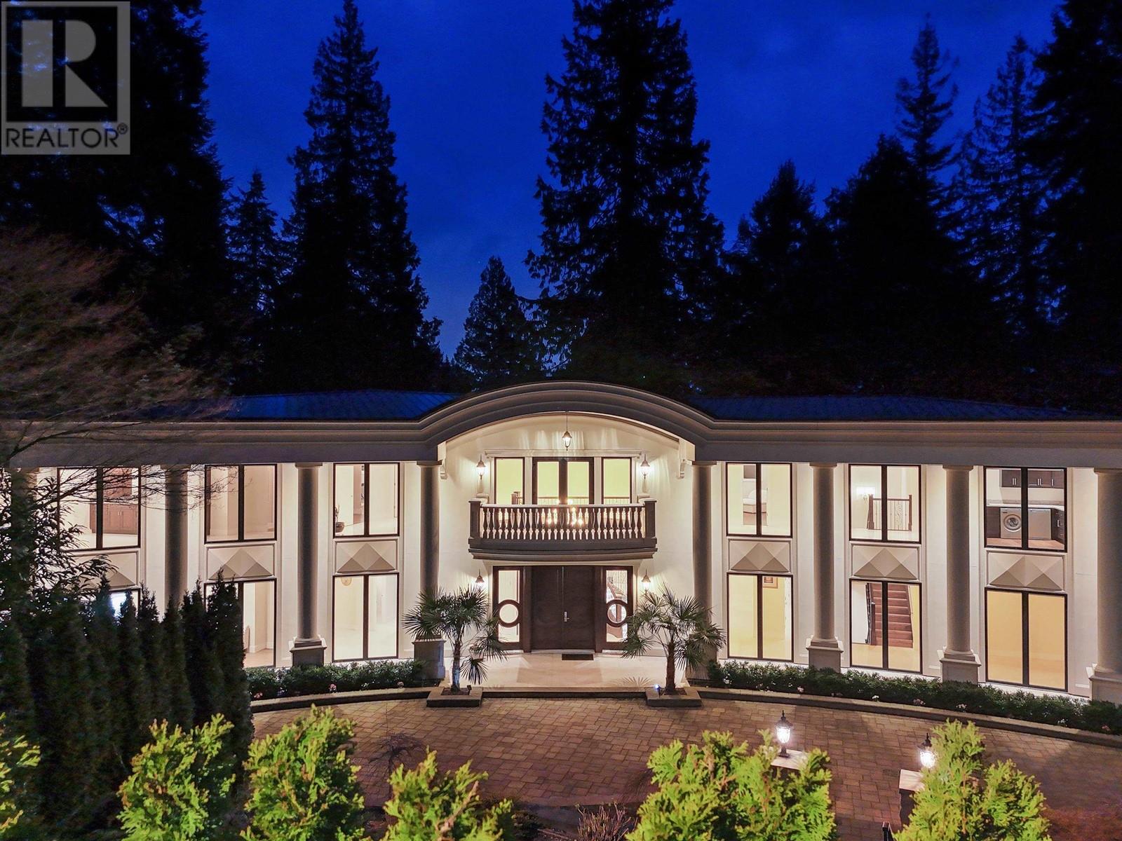 29th Street Unit 1760, West Vancouver, BC V7V 4M8