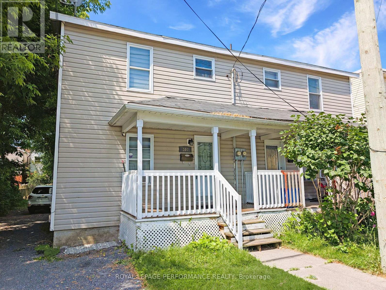 307-309 Prince Arthur St, Cornwall, ON K6H 4P1