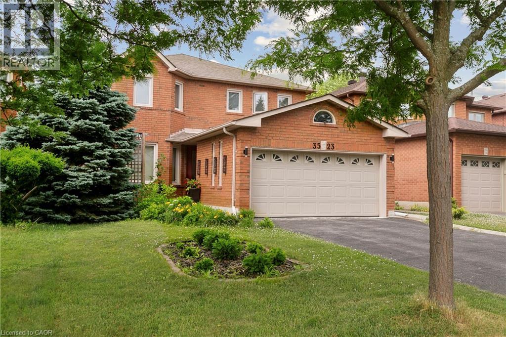 3523 Pintail Cir, Mississauga, ON L5N 6C8