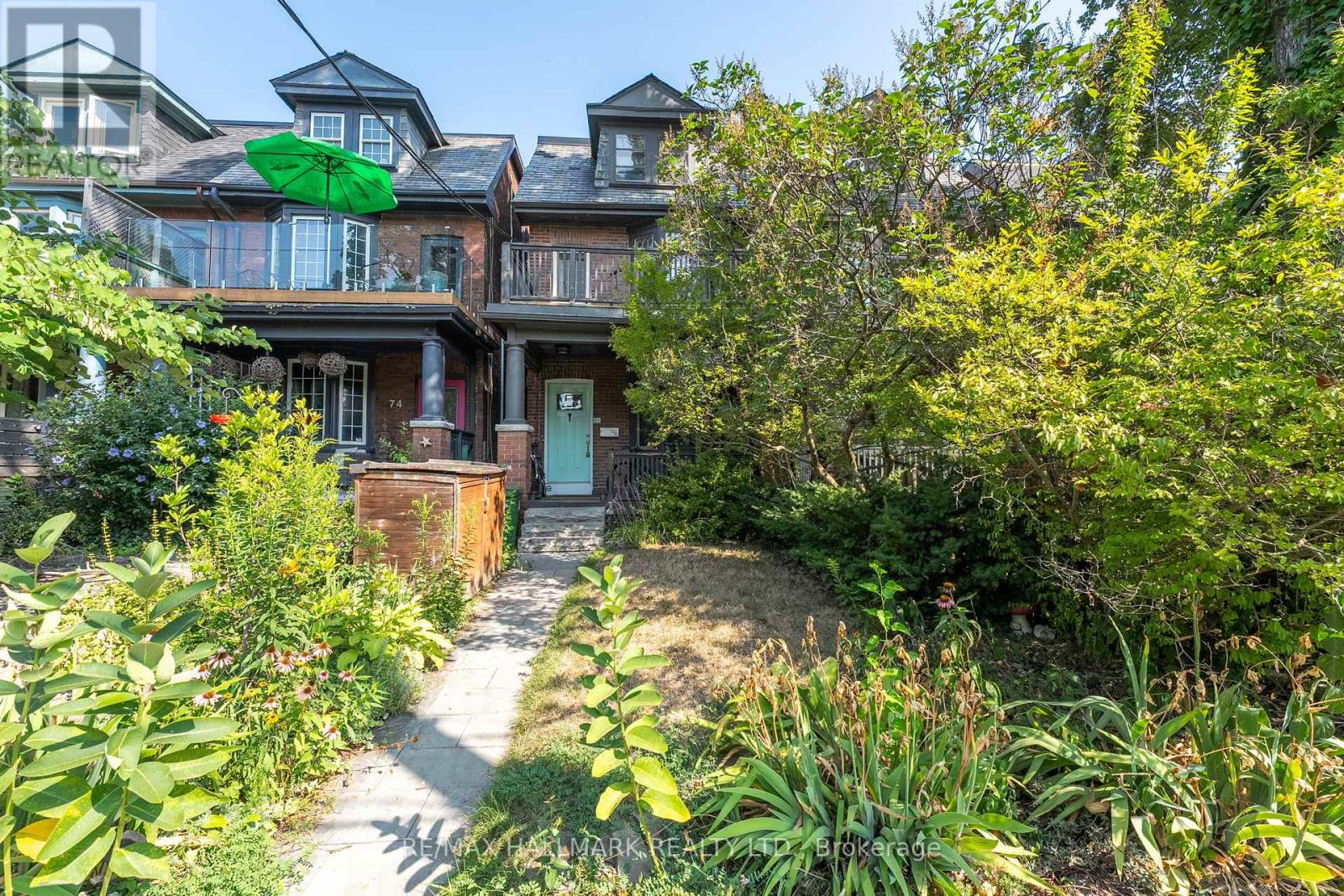 76 Browning Ave, Toronto, ON M4K 1V9