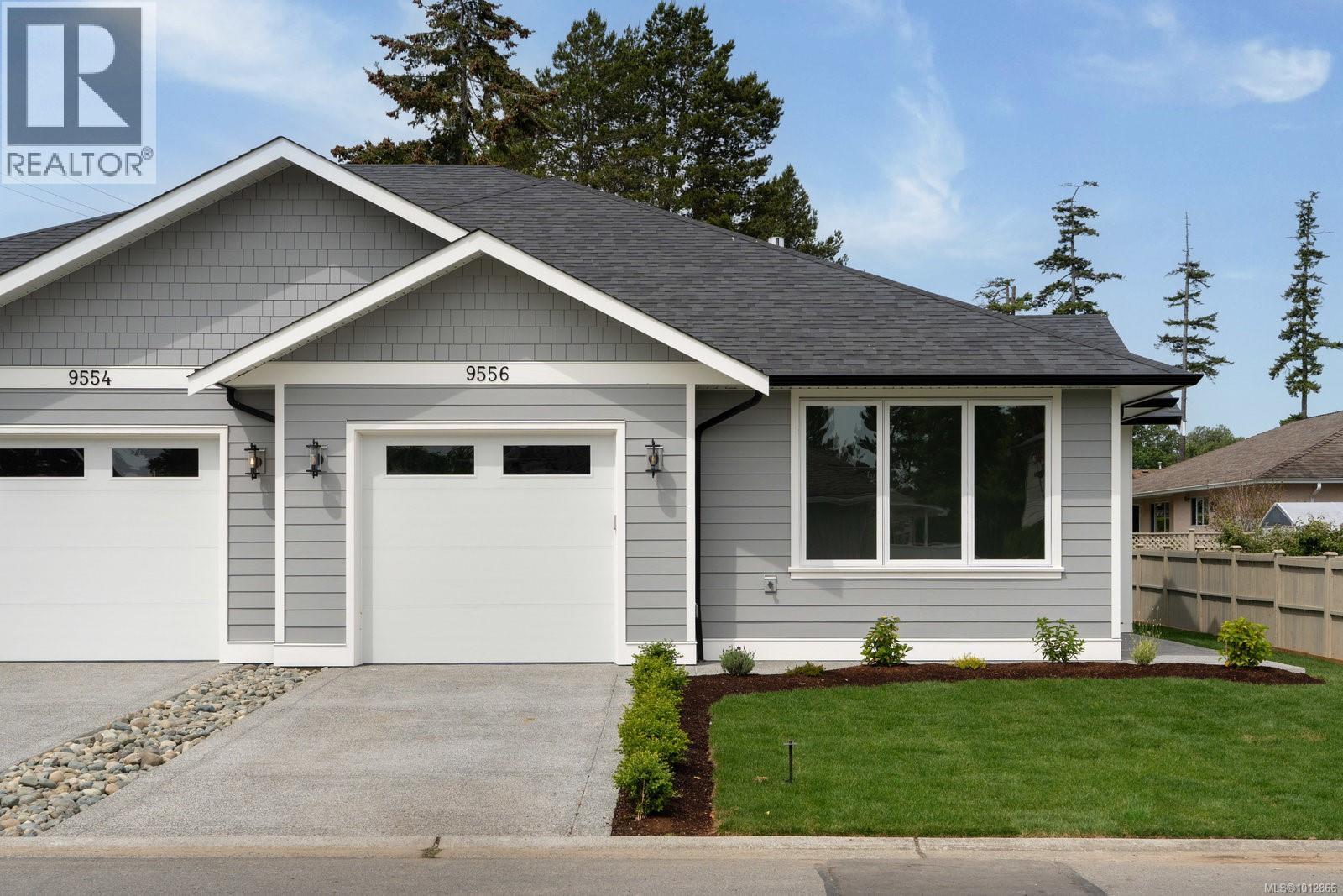 9556 Northlawn Ter, Sidney, BC V8L 1R8