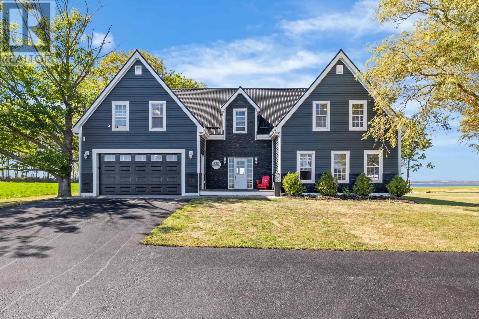 628 Earnscliffe Rd, Earnscliffe, PE C0A 2E0