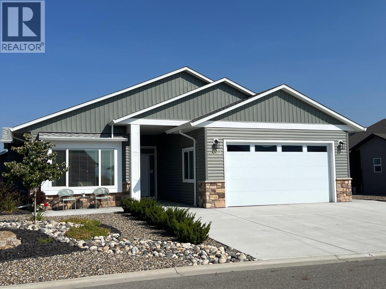 1102 11th Avenue, Vernon, BC V1H 1Z1
