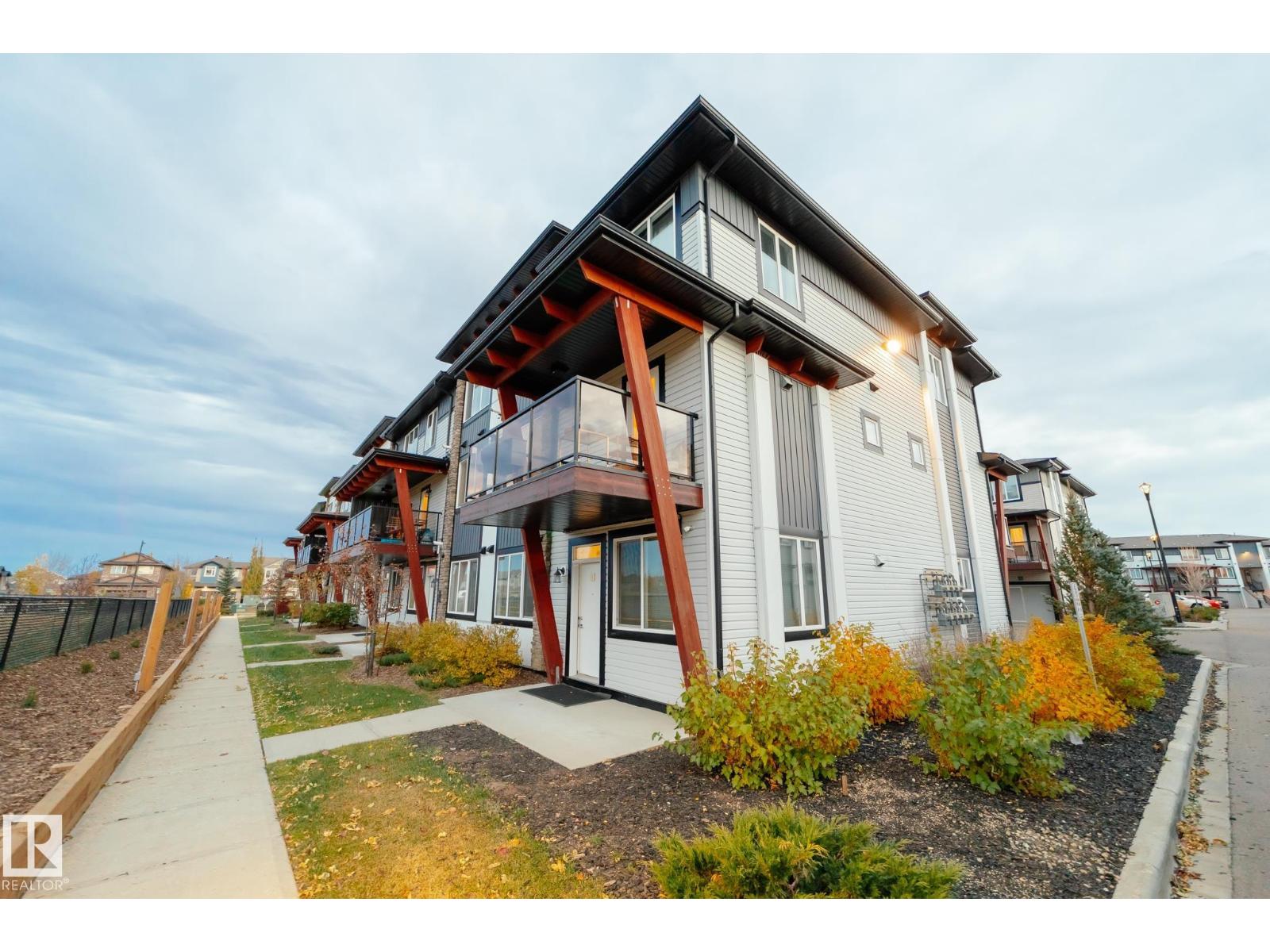446 Allard Boulevard Southwest #70, Edmonton, AB T6W 3S7