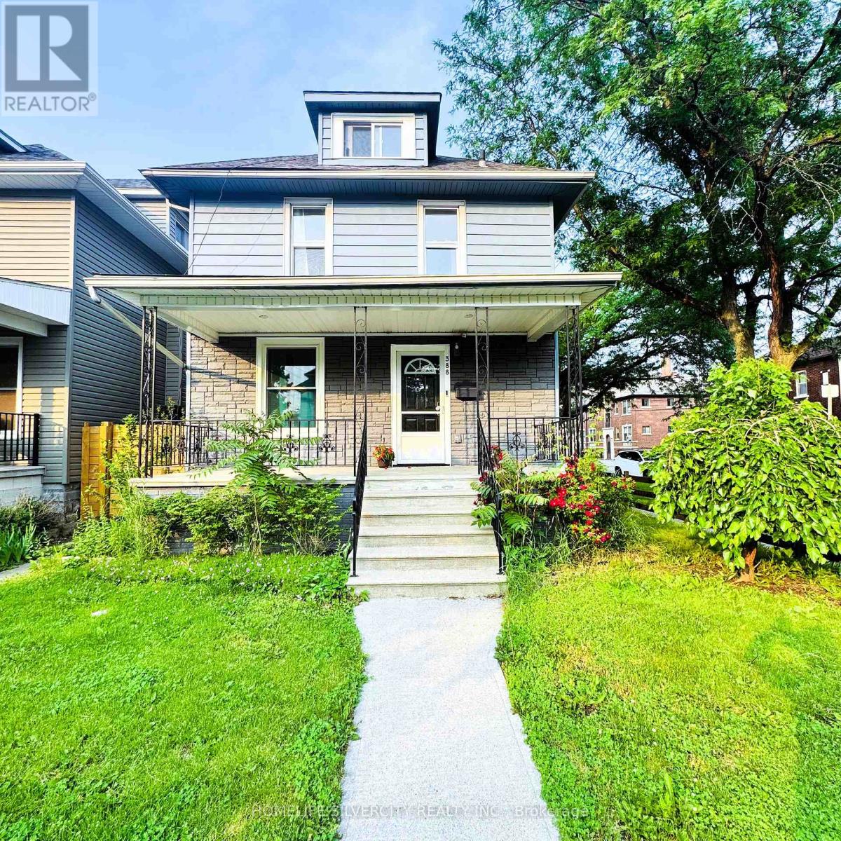 388 Gladstone Ave, Windsor, ON N9A 2P7