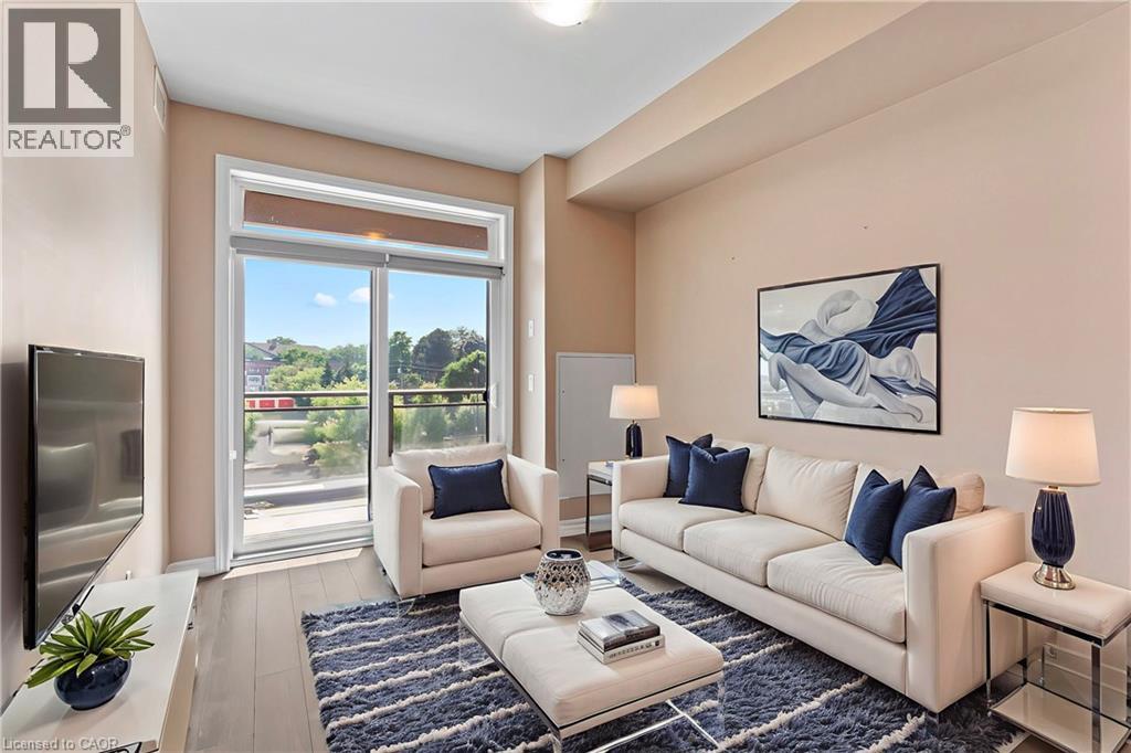 457 Plains Road E Unit 322, Burlington, ON L7T 0B8