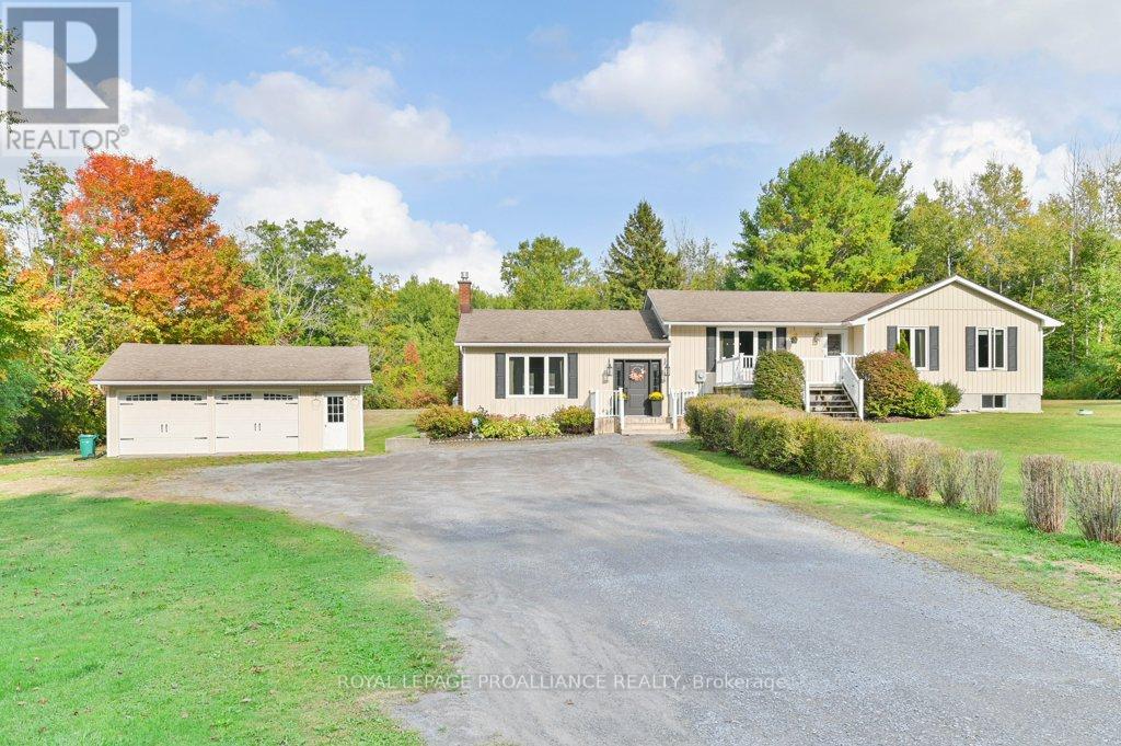 466 Mackenzie Rd, Quinte West, ON K0K 2C0