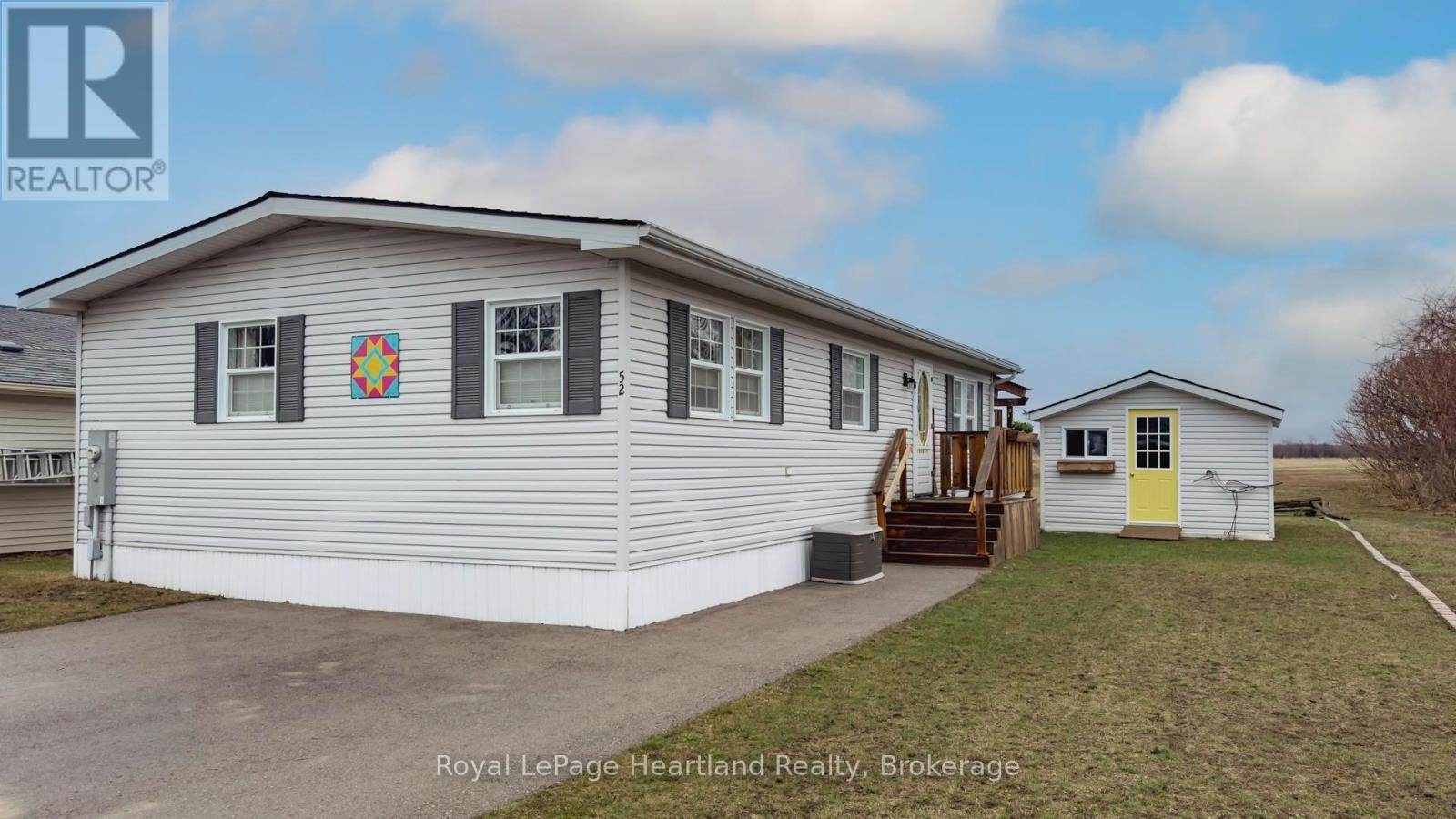 52 Algonquin Ln, Ashfield-Colborne-Wawanosh, ON N7A 3Y2