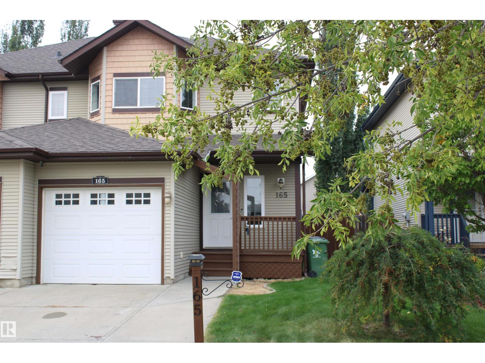 165 Rue Magnan, Beaumont, AB T4X 0A6