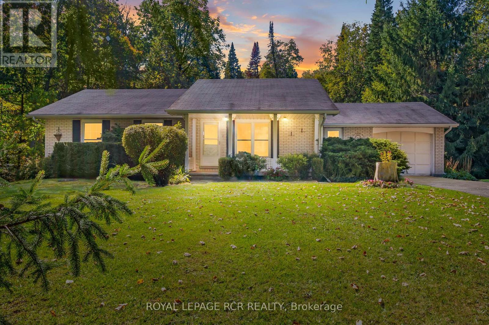5396 Wellington 49 Rd, Guelpheramosa, ON N0B 2K0