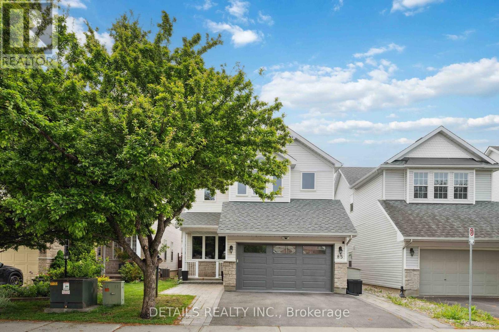 85 Calaveras Ave, Ottawa, ON K2J 4Z7