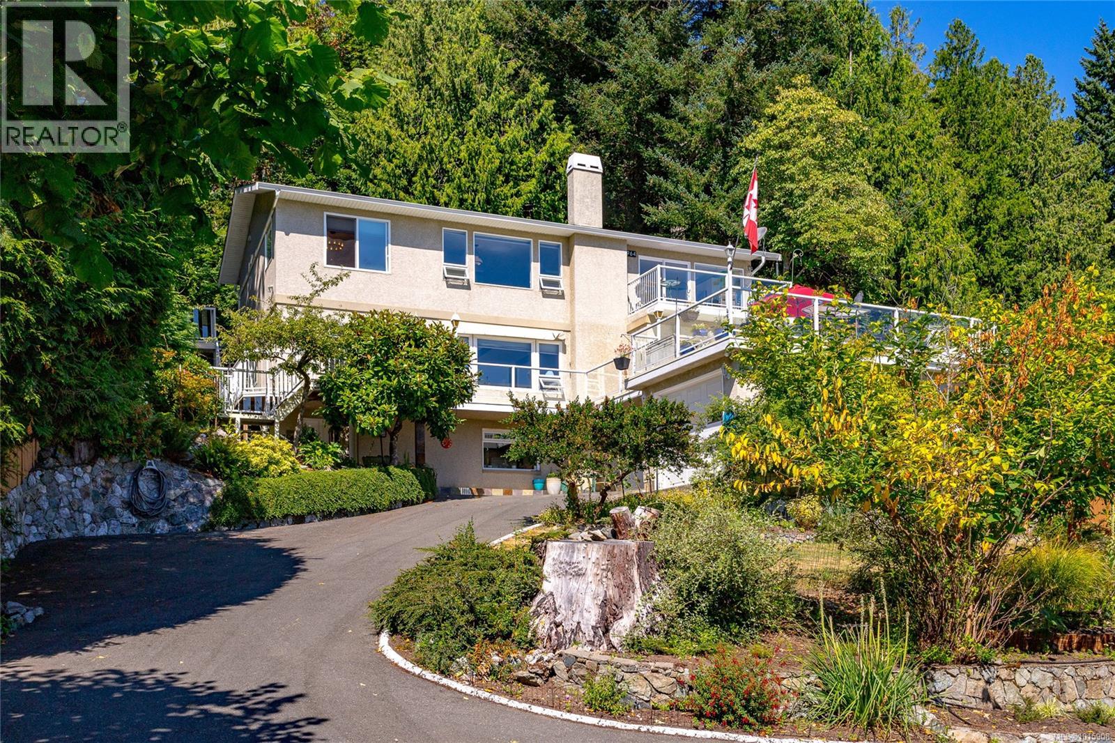 4964 Lochside Dr, Saanich, BC V8Y 2E4