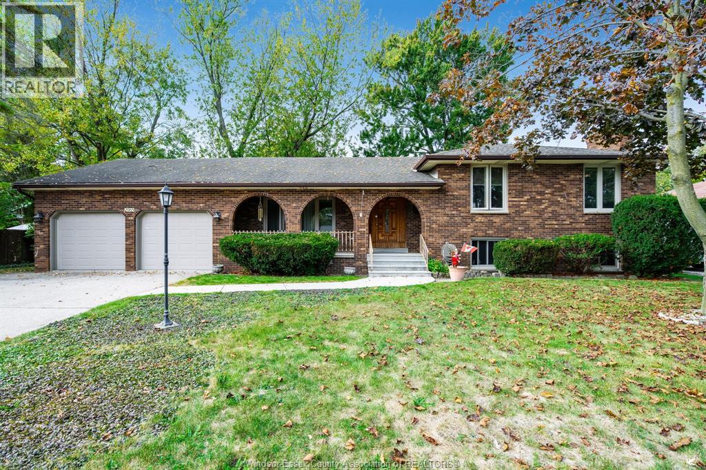 2985 Mark, Windsor, ON N9E 2W6
