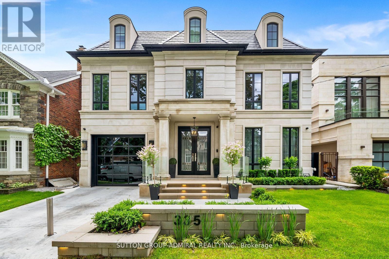 335 Lytton Blvd, Toronto, ON M5N 1R9