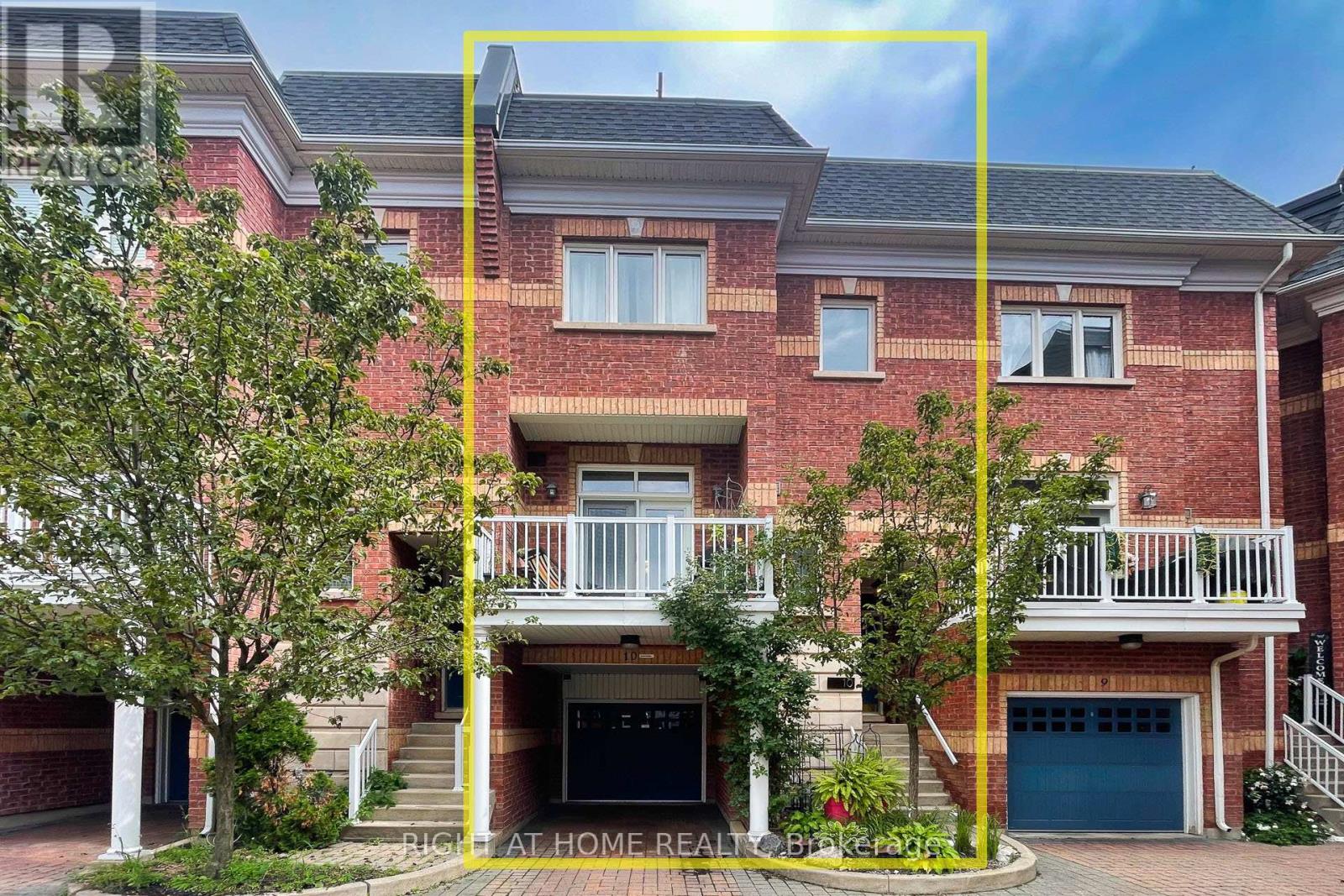 10 120 Bronte Rd, Oakville, ON L6L 0H2