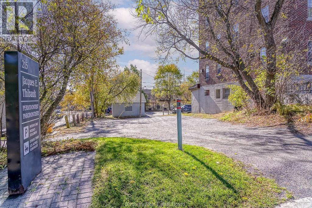 0 Elm St, Sudbury, ON P3C 1T8