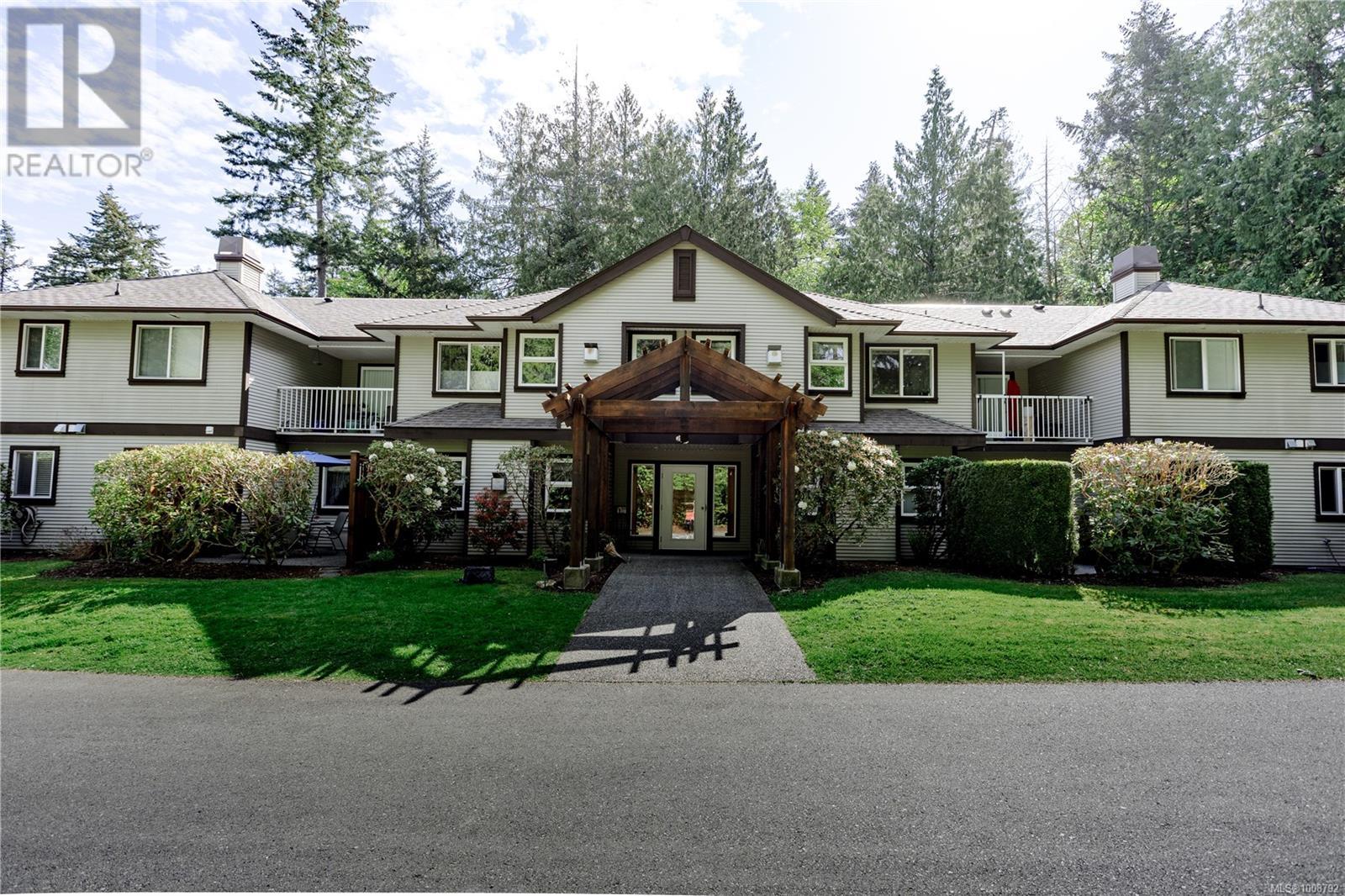 440 Schley Pl Unit 208 Pl, Qualicum Beach, BC V9K 2M5