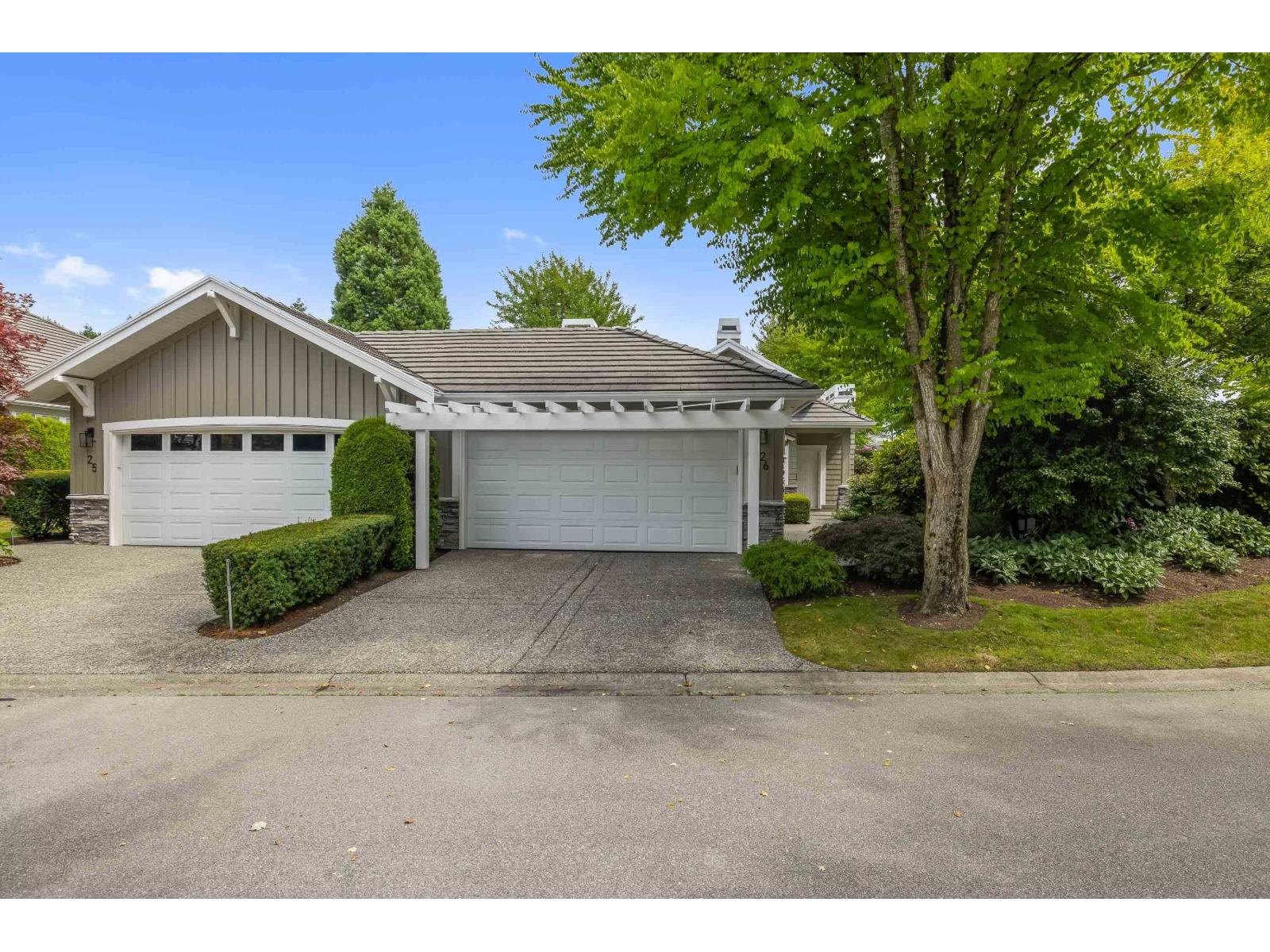 18088 8 Avenue Unit 26, Surrey, BC V3Z 9T6