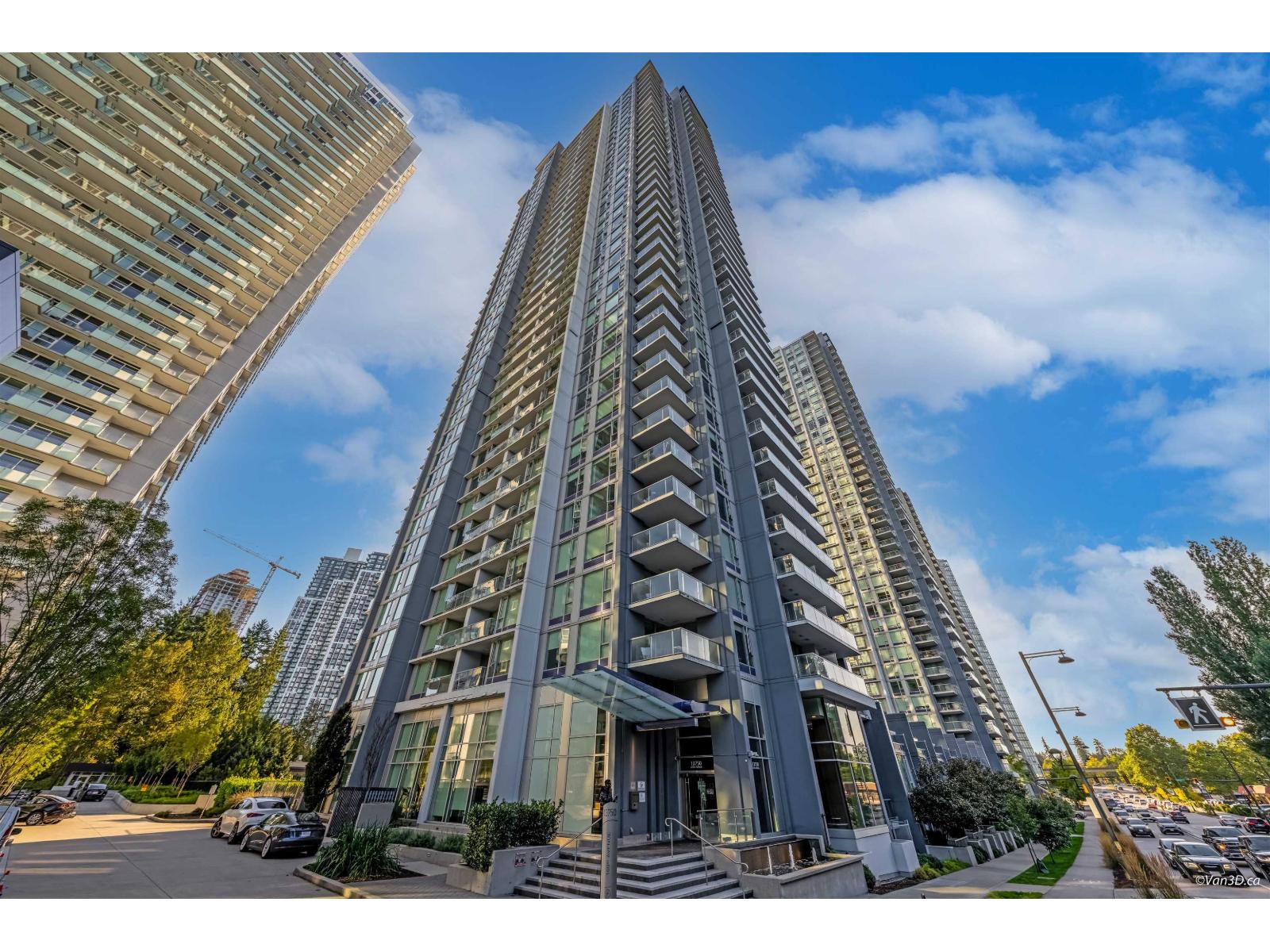 13750 100 Avenue Unit 1515, Surrey, BC V3T 0L3