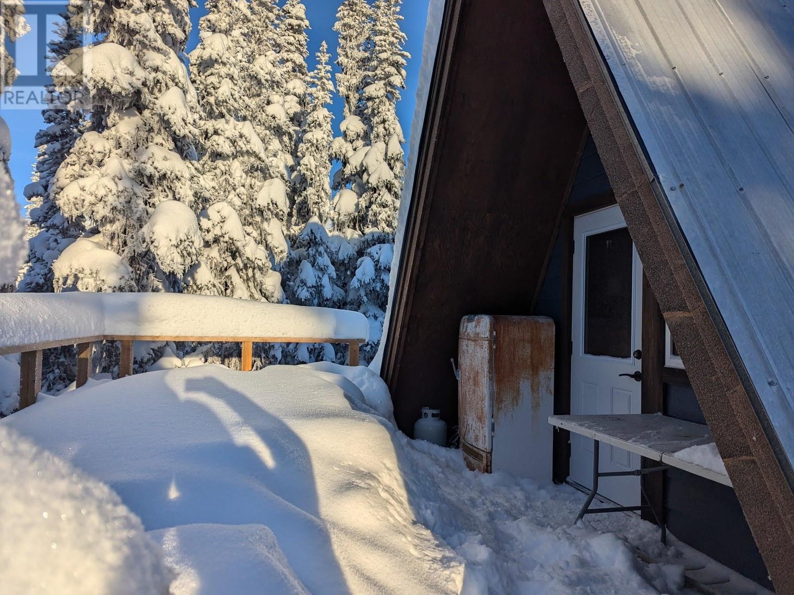 316 Prarie Rd, Smithers, BC V0J 2N0