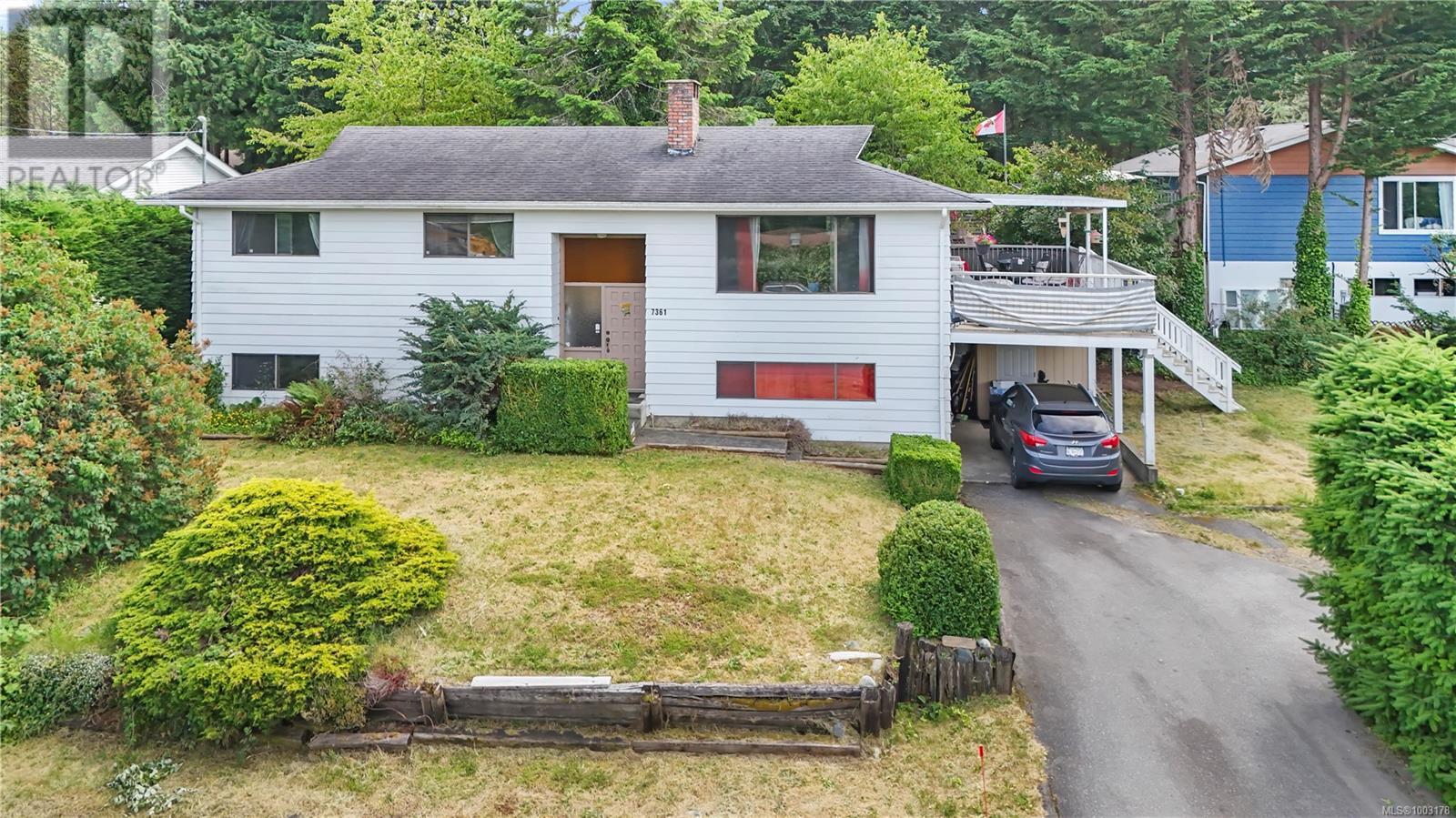 7361 Lynn Dr, Lantzville, BC V0R 2H0