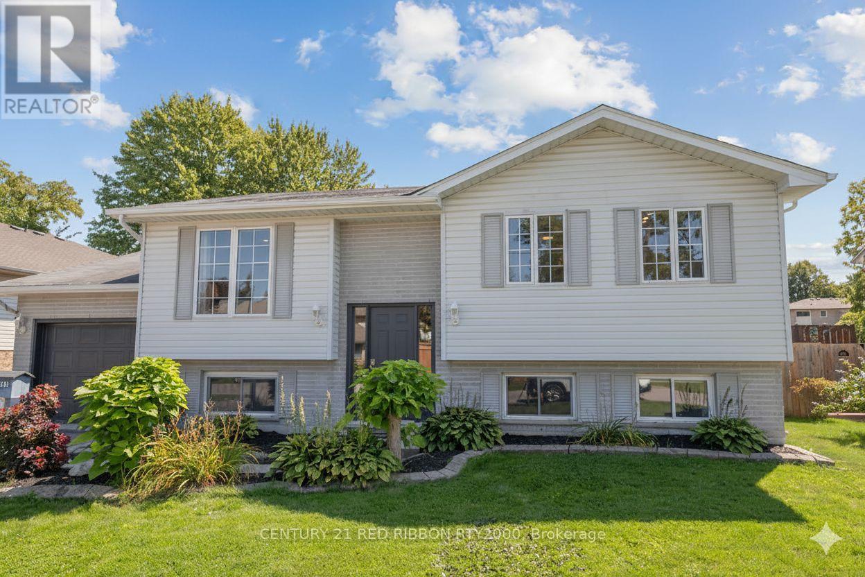 152 Beech St, Strathroy-Caradoc, ON N7G 1K8