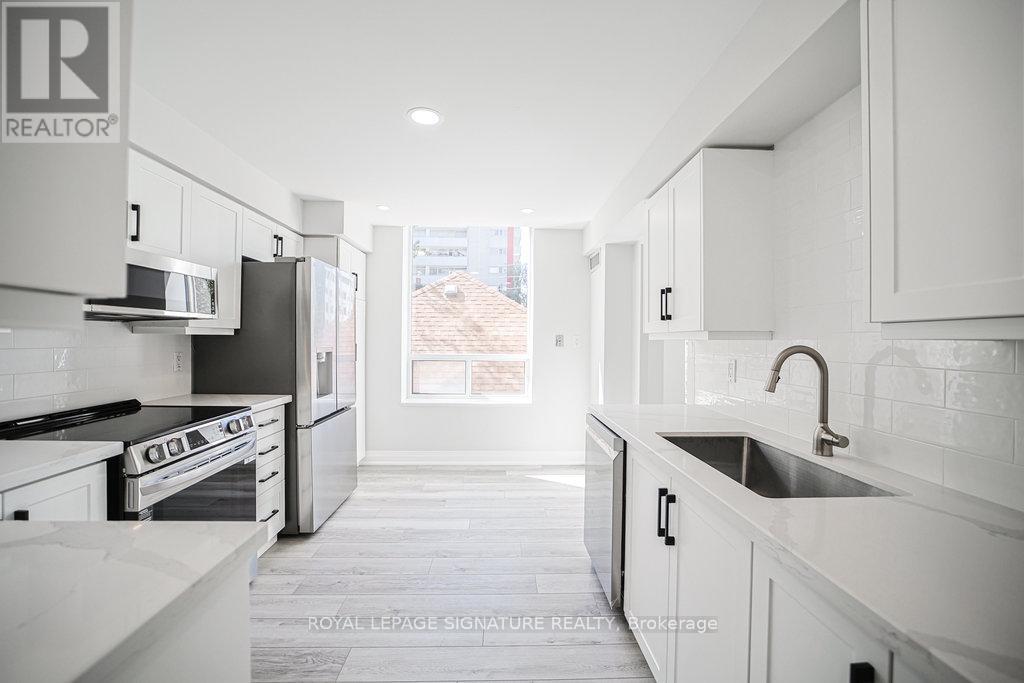309 1750 Bayview Ave, Toronto, ON M4G 4H6