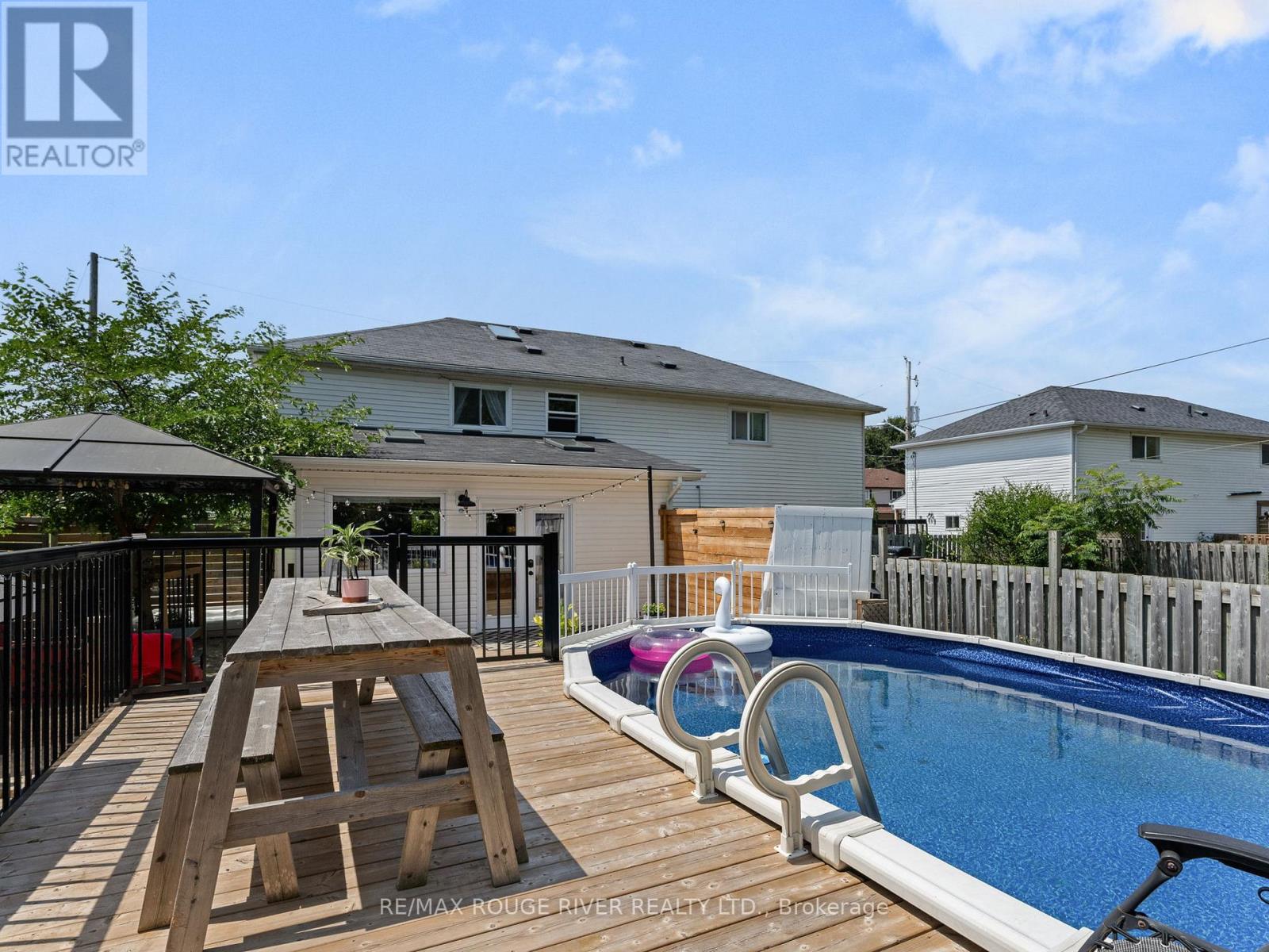 414 Alexandria Dr, Cobourg, ON K9A 5T1