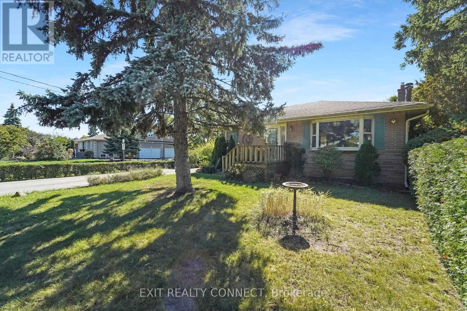 398 Third Line, Oakville, ON L6L 4A5