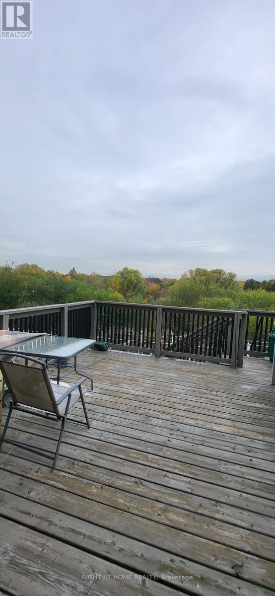 44 Moldovan Dr, Brampton, ON L6R 0E4