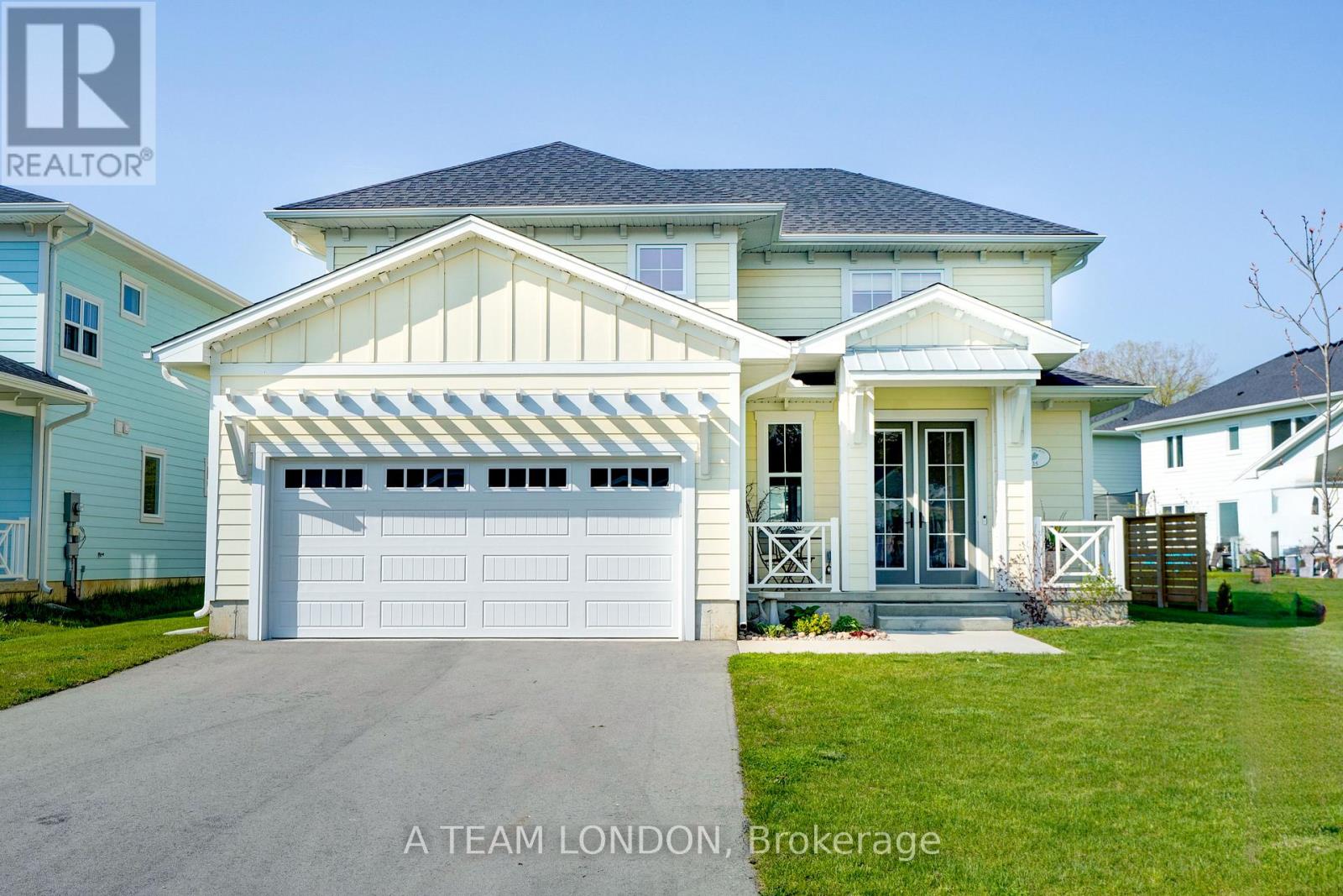 35 Regatta Way, Central Elgin, ON N5L 0B6