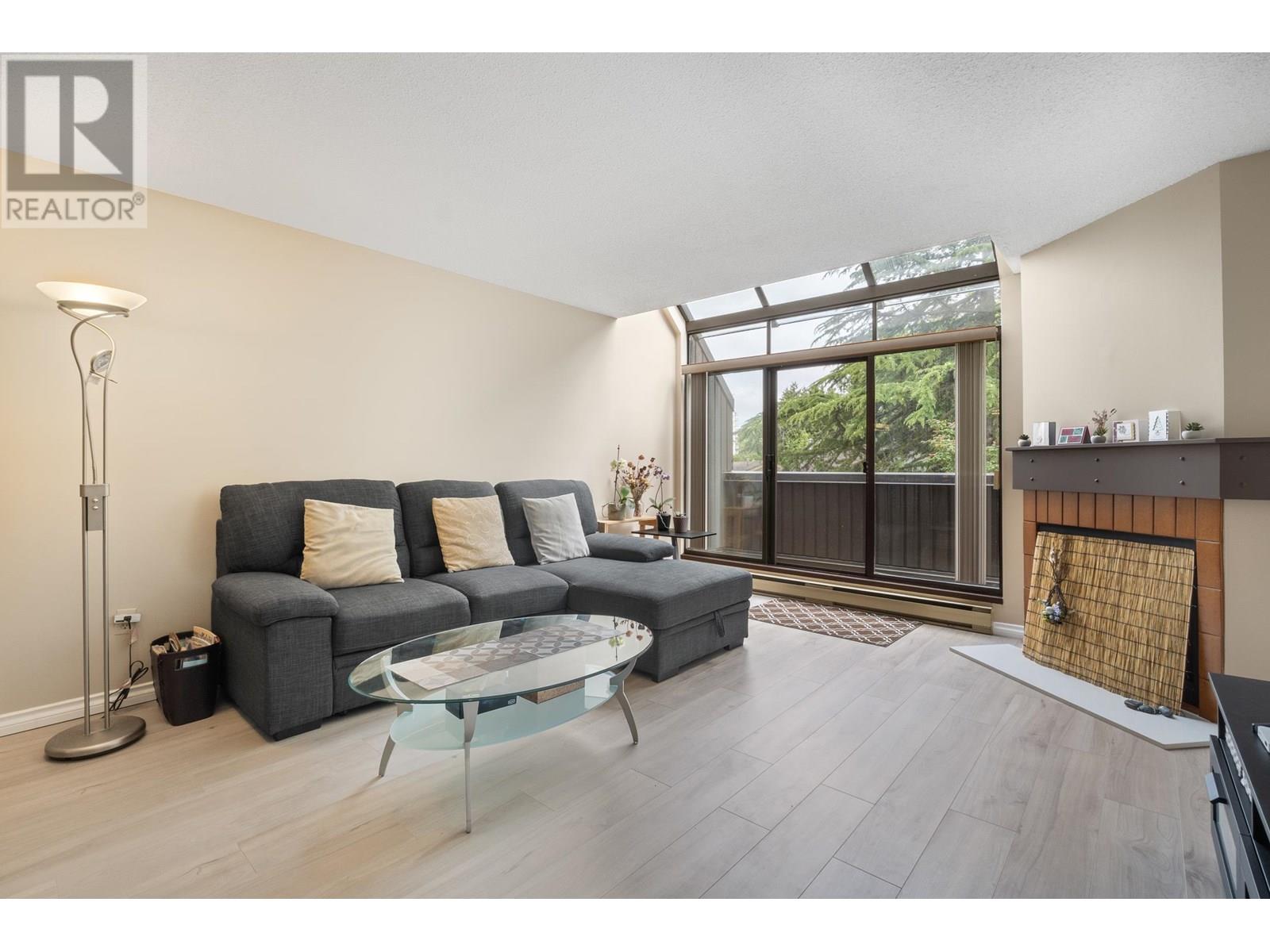 7340 Moffatt Road Unit 220, Richmond, BC V6Y 1X8