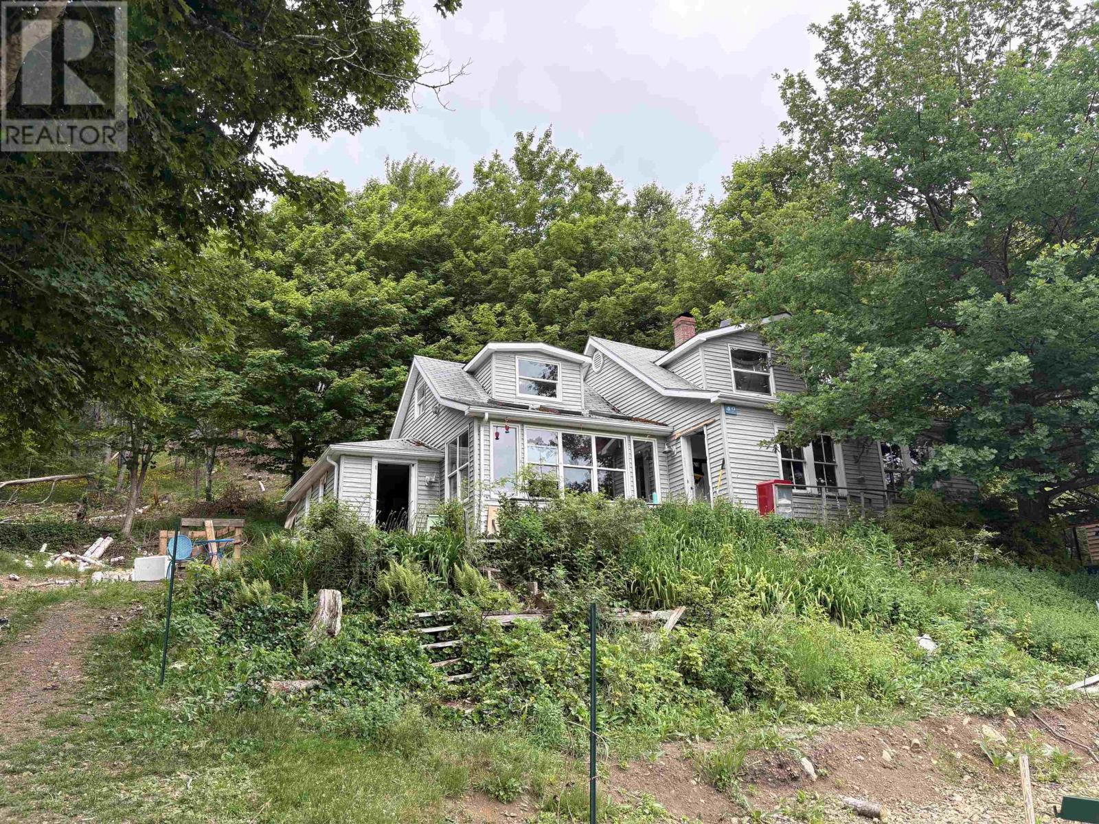 49 Rear Barachois Rd, Englishtown, NS B0E 1B0