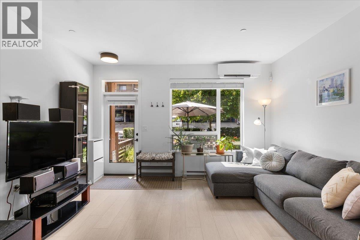 3021 St George Street Unit 406, Port Moody, BC V3H 0K3