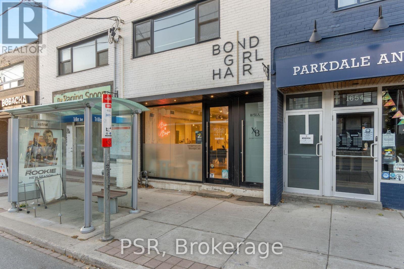 1656 Queen St W, Toronto, ON M6R 1B2